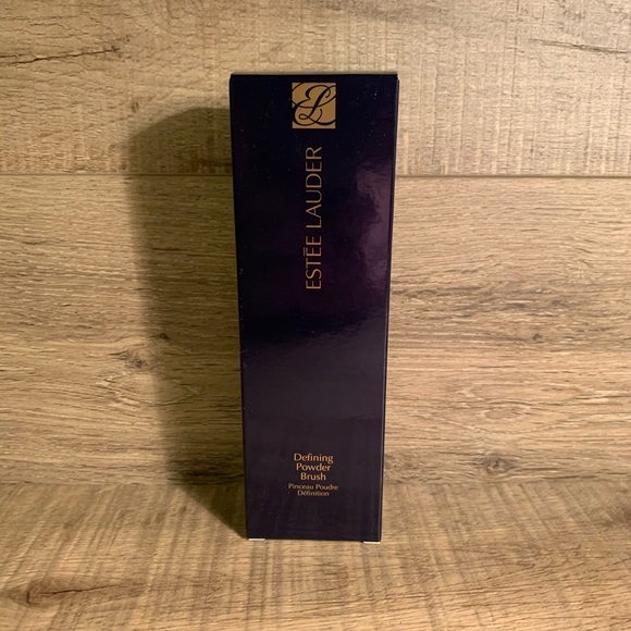 Estee Lauder Defining Powder Foundation Brush - Picture 2 of 4